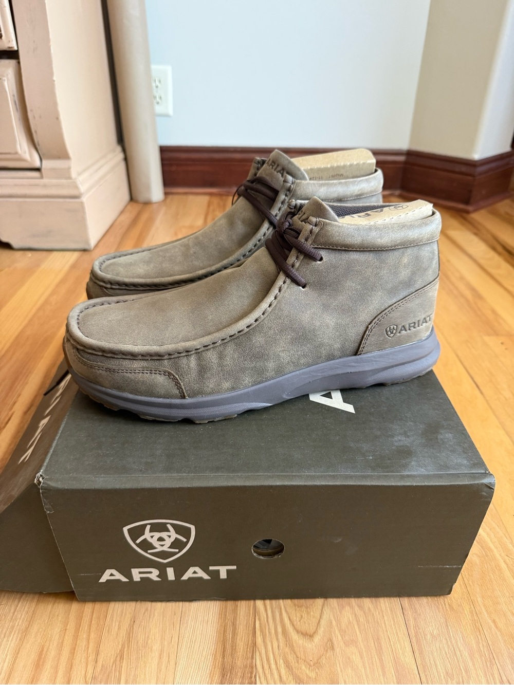 Ariat Men’s Taupe Suede-Look Chukka Boots
